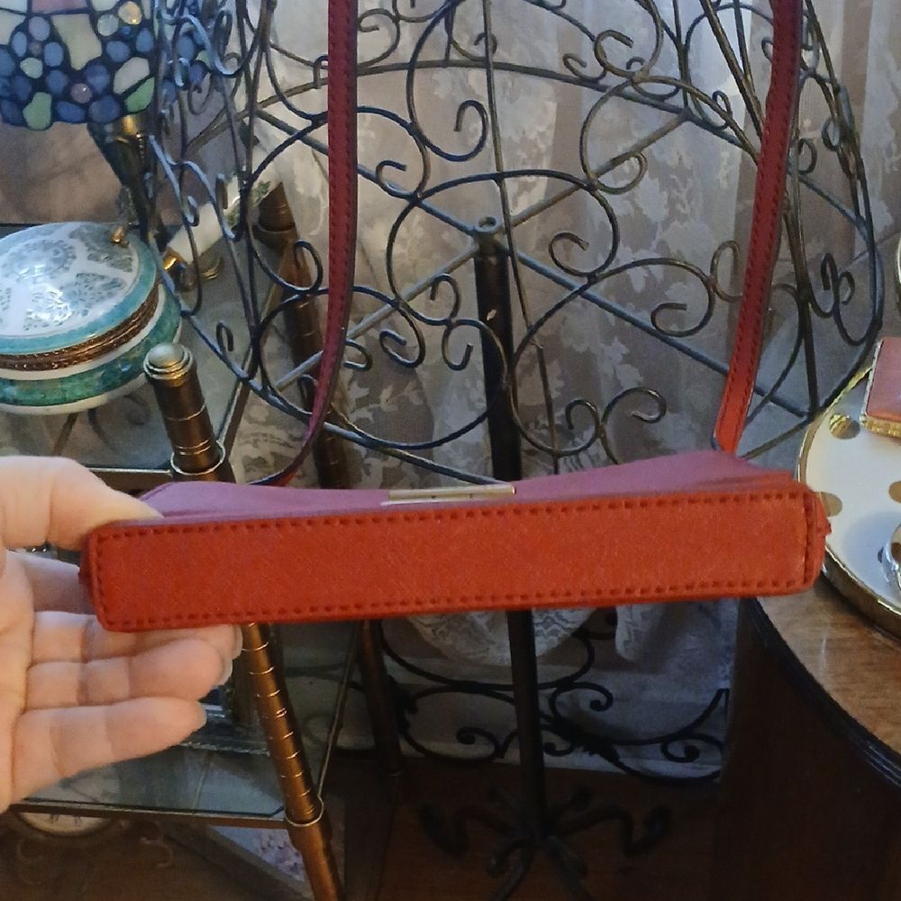 Kate Spade - Picture 3 of 6